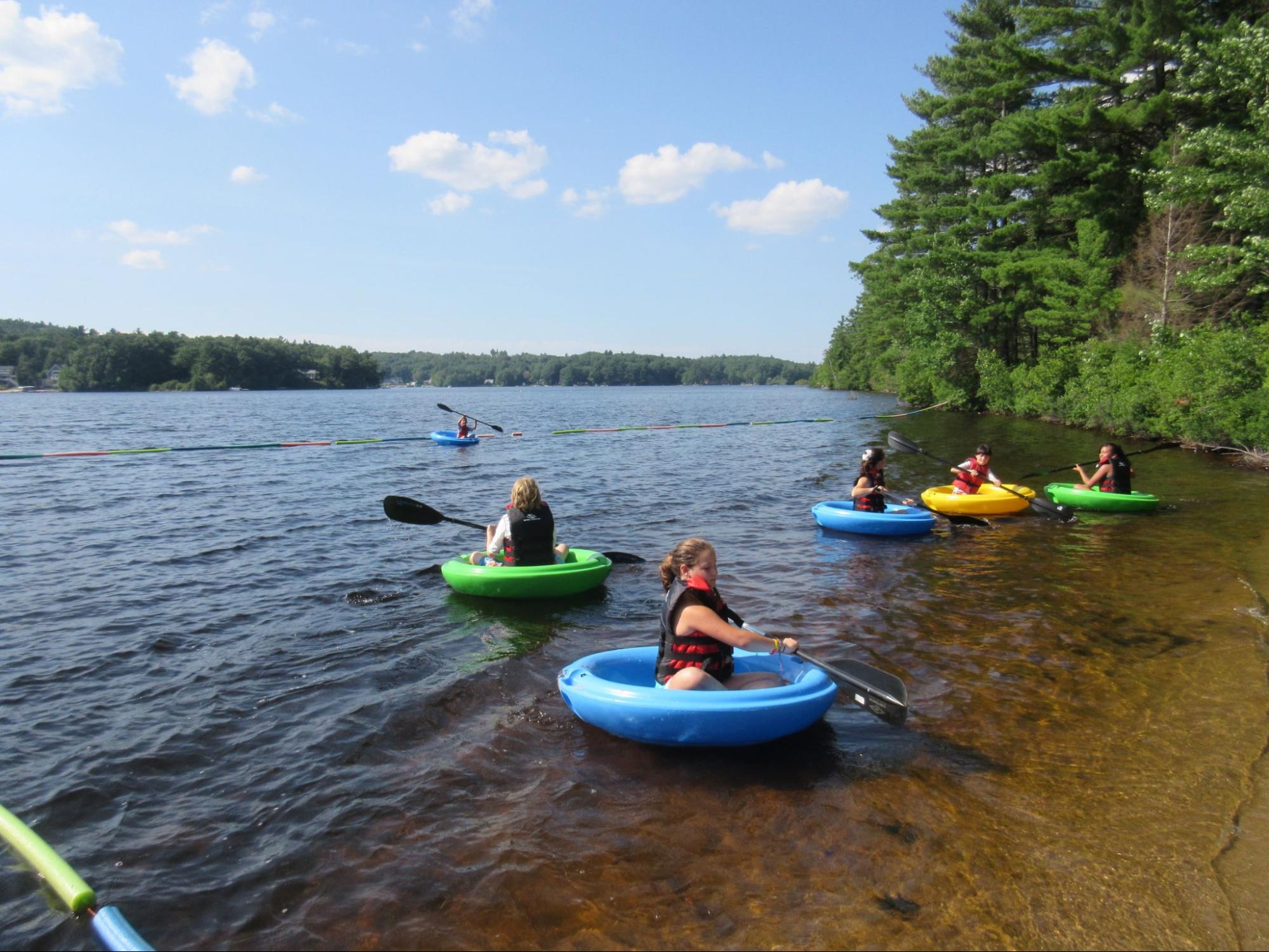 Campers canoeing at Camp Starfish